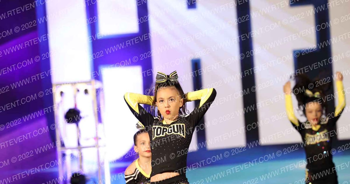 Top Gun All Stars Grenades · Cheer Sport Phoenix Classic
