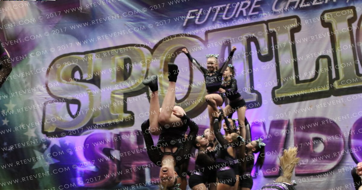Power Cheer Bombshells · Spotlight Showdown