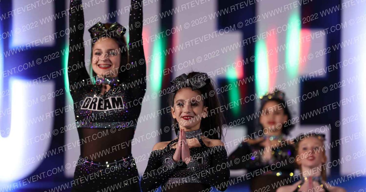 Dream Athletics Angels · CHEERSPORT Reading Classic
