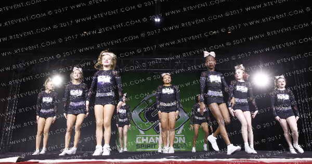 Revolt Cheerleading Conquer · Schaumburg Grand Nationals DI DII