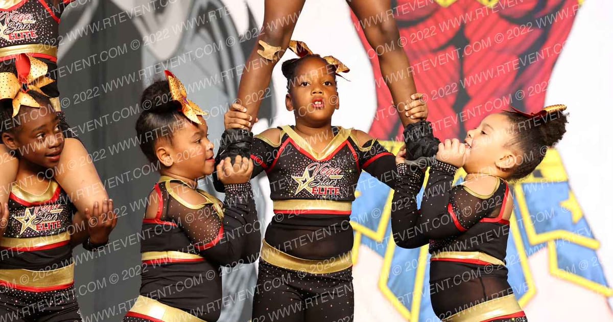 Vega Stars Elite Firestar · Justice League Sacramento