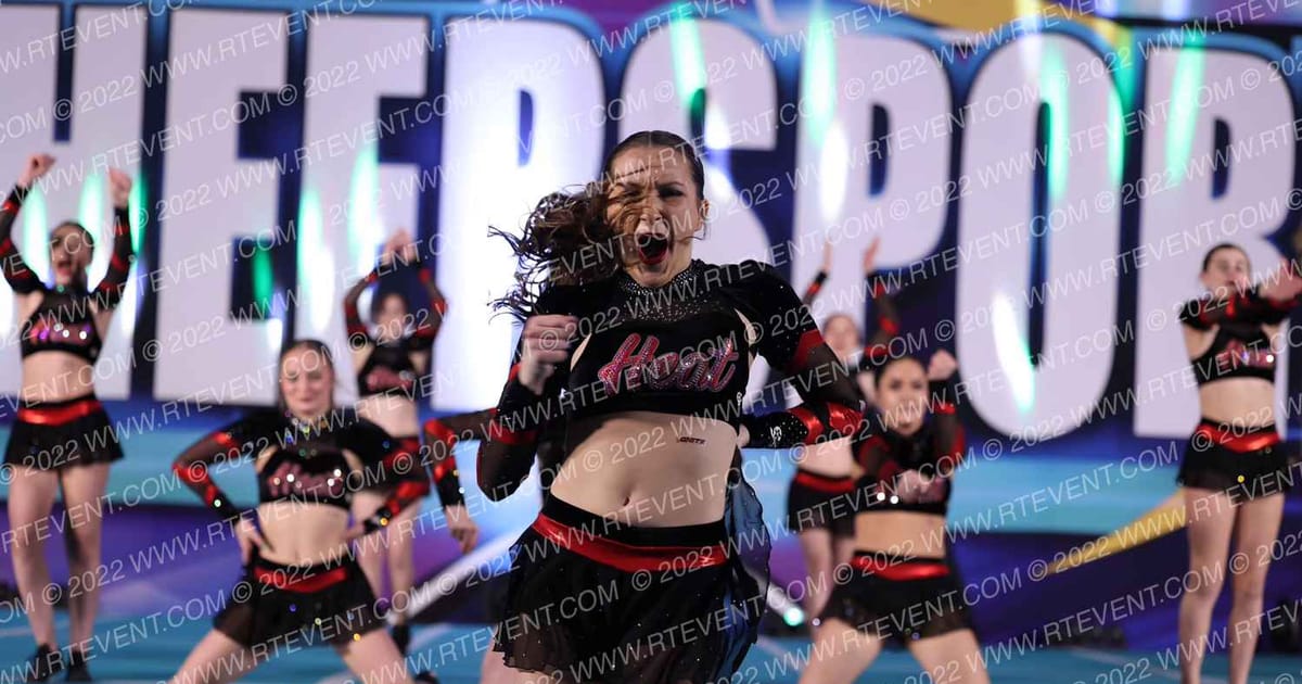 Heat All Stars Ignite · CHEERSPORT Reading Classic
