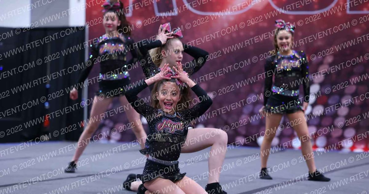 Nogares Cheer Regin · Rockin Rockies