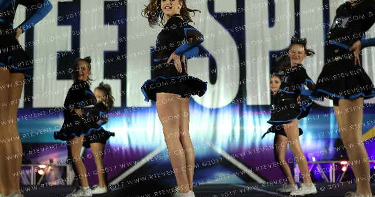 Cheer Force One Viper · Biloxi Classic DI DII