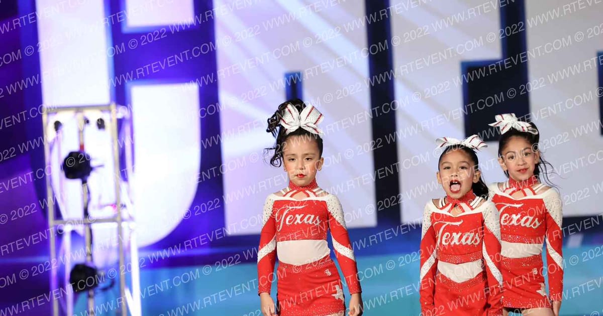 The Texas Bandits STRIKERS · Cheer Sport Phoenix Classic