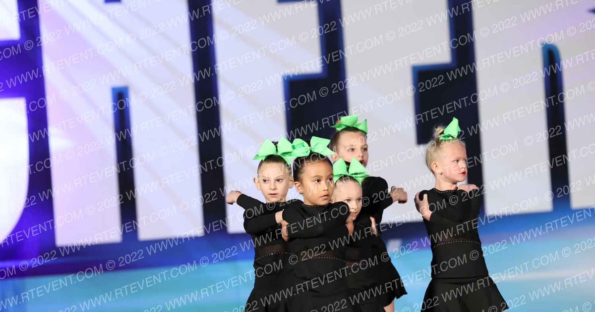 CheerForce Arizona Sweethearts · Cheer Sport Phoenix Classic