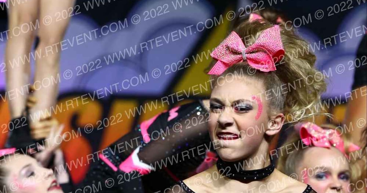 Titanium Force Cheer Black Sparkle · ASC Showdown Schaumburg