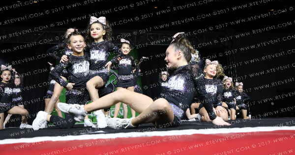 Revolt Cheerleading Symphony · Schaumburg Grand Nationals DI DII