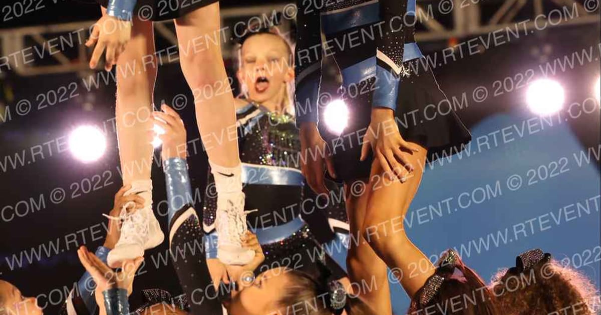 Eagles Elite Cheerleading Smoke · Athletic Championships Atlanta Nationals FIXED