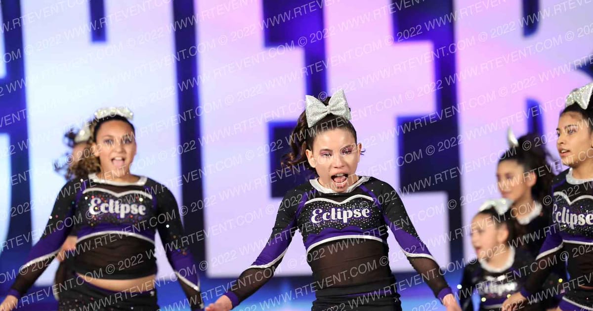 Desert Sky Eclipse VICIOUS · Cheer Sport Phoenix Classic