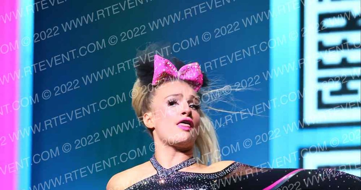 Diamonds All Stars Supermodels · Canam Fixed