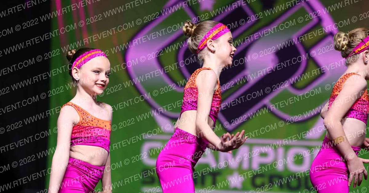 No Limits Dance Mini Spirit Power · CSG Dance Grand Nationals