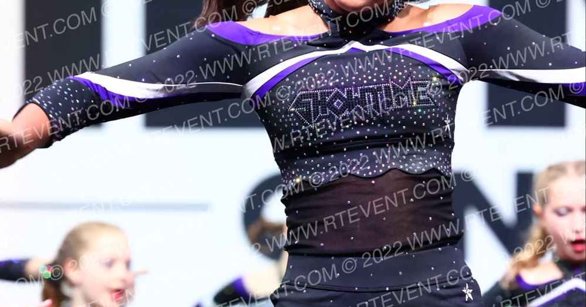 Showtime Elite Apex Phoenix · Canam Fixed