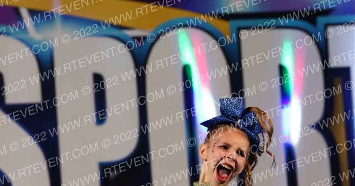 Lyndhurst Golden Bears · CHEERSPORT Toms River Classic