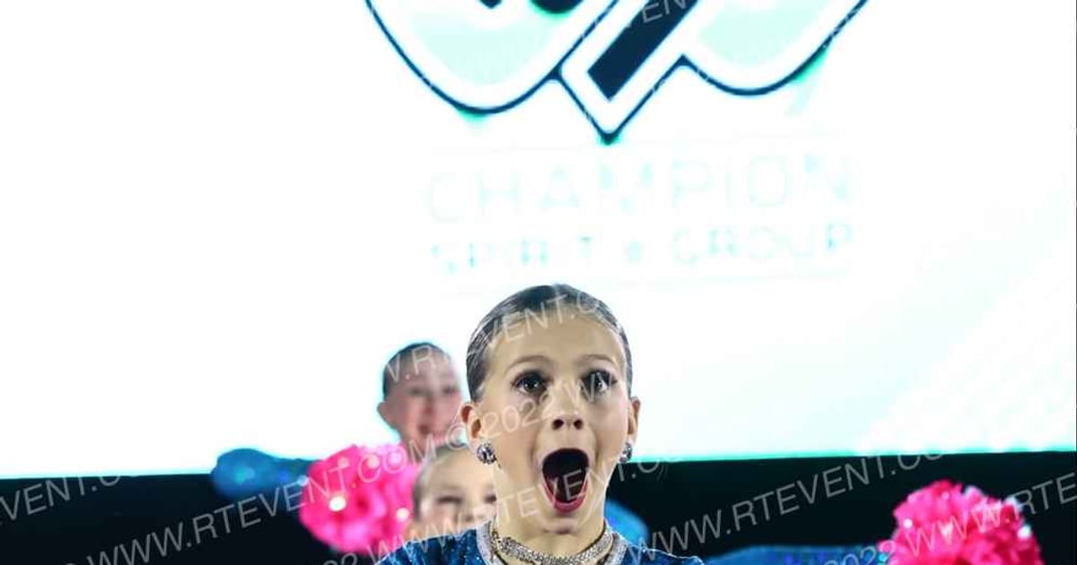 Foursis Dance Academy Foursis Dazzlerette Small Dance Team · CSG Dance Grand Nationals