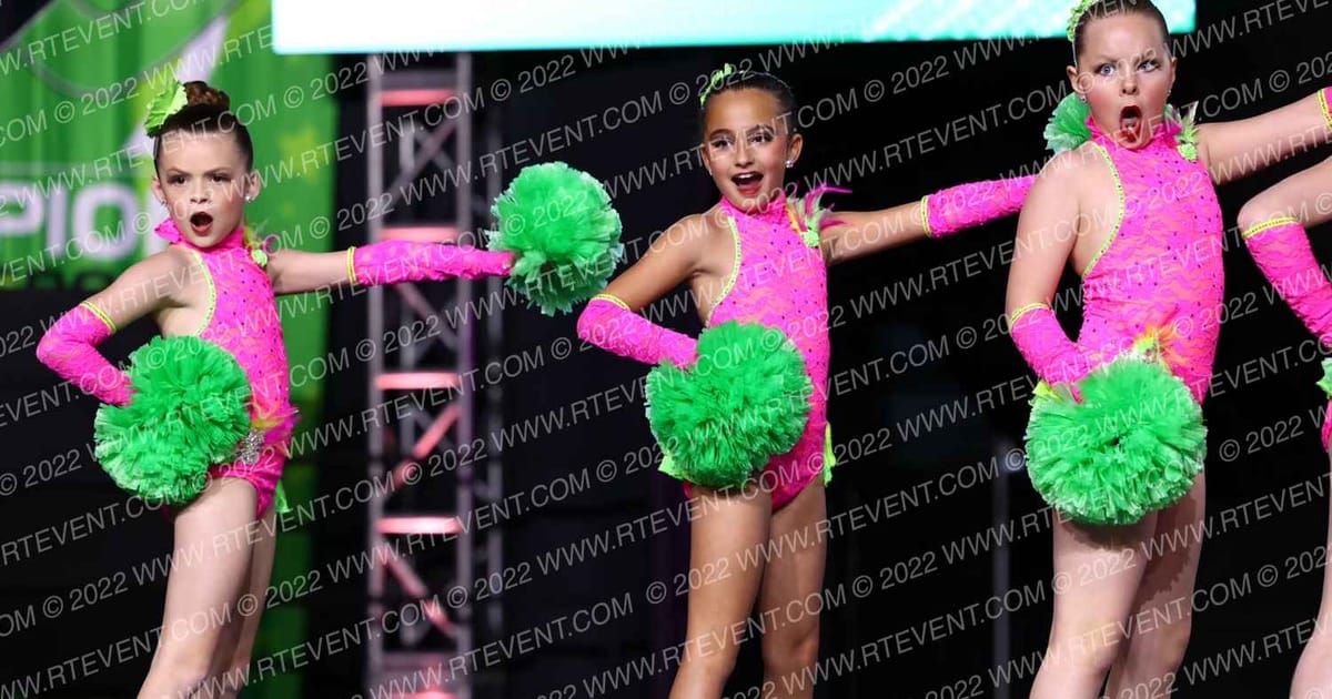 No Limits Dance Mini Pom · CSG Dance Grand Nationals