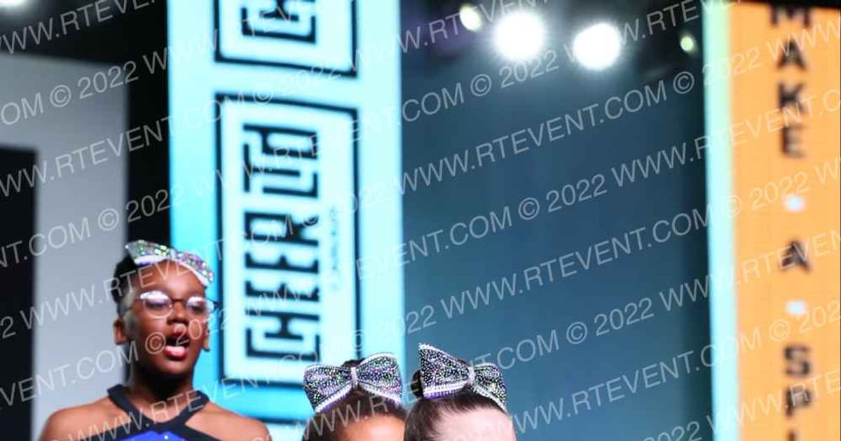 Athletic Cheer Force Airborne · Canam Fixed