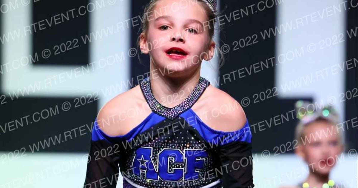 Athletic Cheer Force G-Force · Canam Fixed