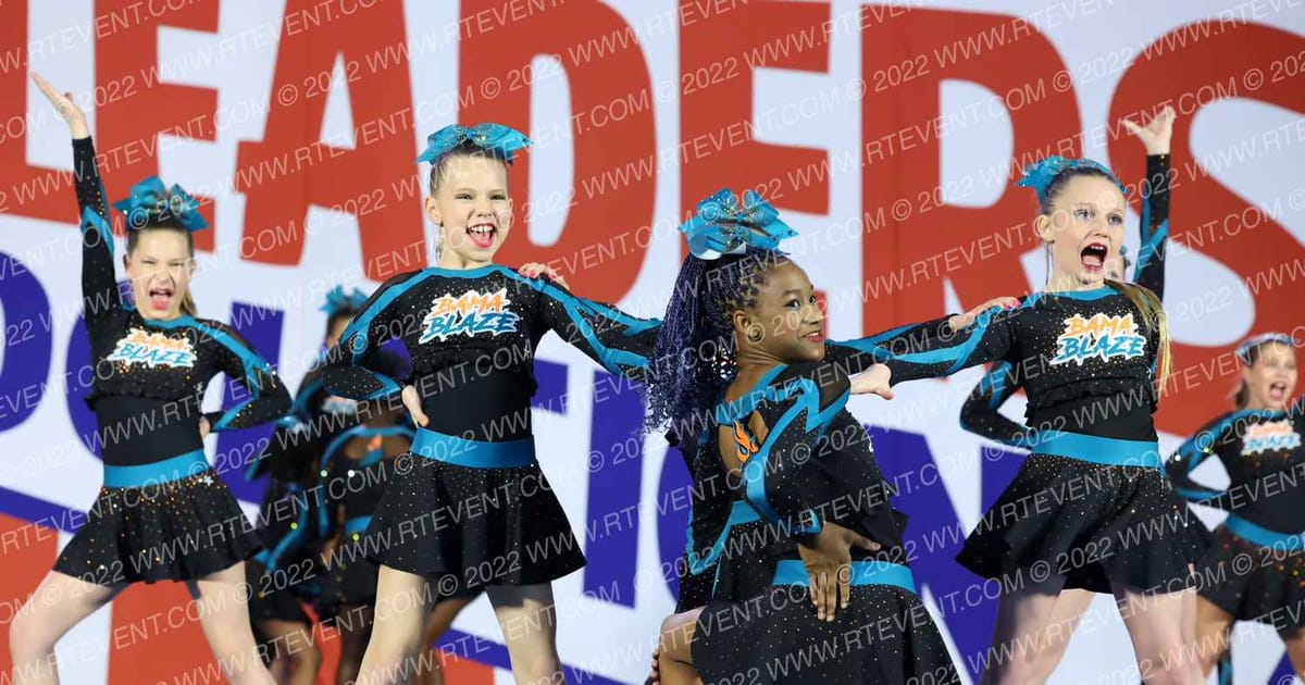 Bama Blaze Cheer Spice Girls · NCA Birmingham DIDII