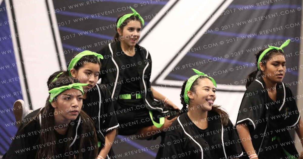 SADDLEBACK HIGH SCHOOL HIP HOP TEAM · Holiday Showcase