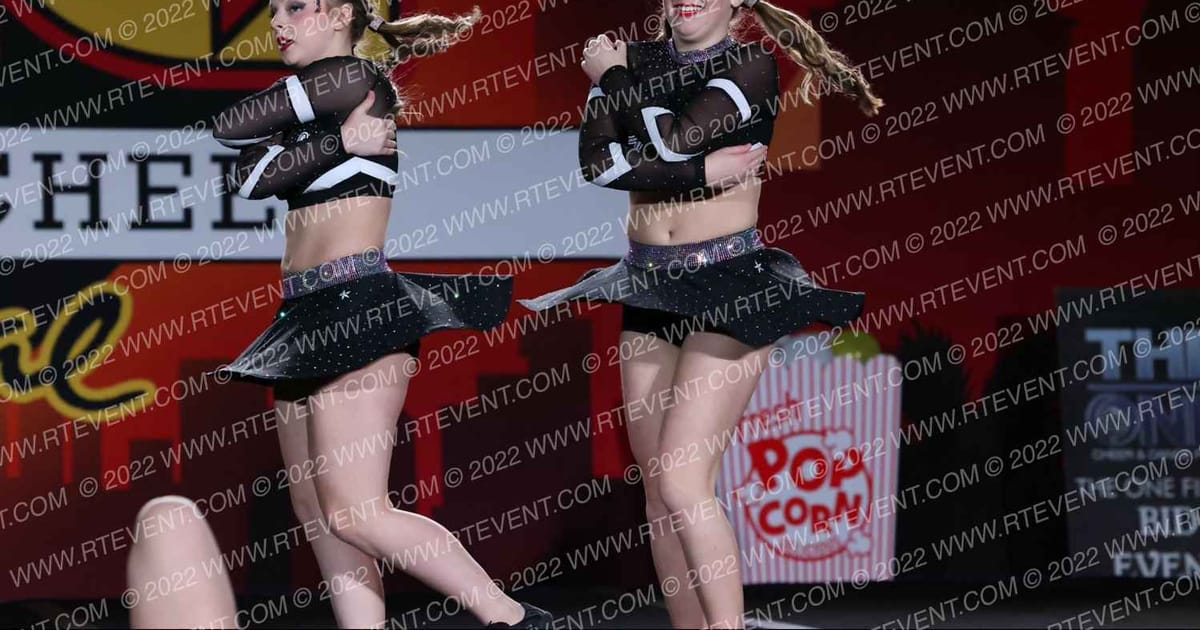 Gems Onyx · Hooray for Hollywood