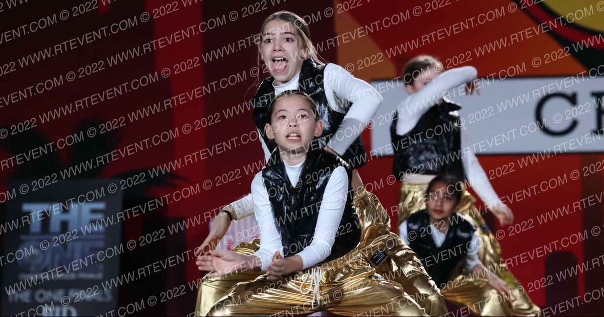 Unscheduled Performance · Hooray for Hollywood