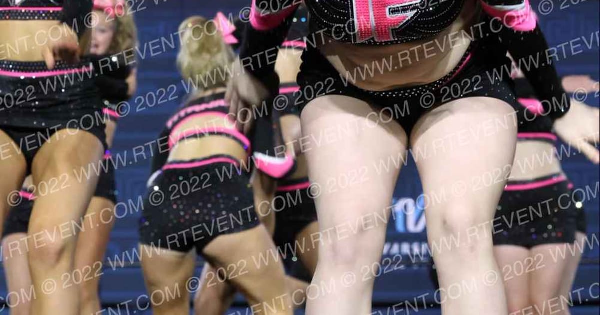 Titanium Force Cheer Bombshells · ASC Showdown Schaumburg