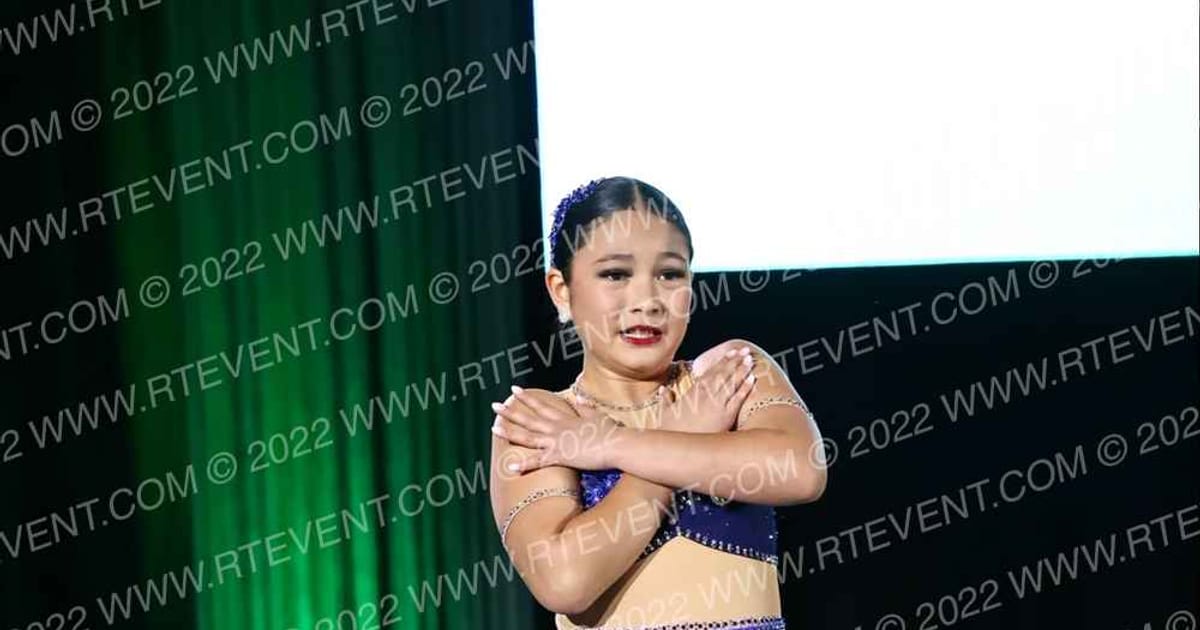 Lake Country Dance Studio Isabella & Mira · ASC Clash of the Titans Schaumburg Friday Solos and Duos