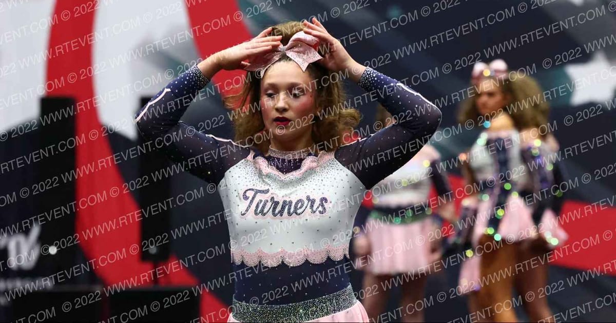 Turners All Stars Hot Pink · Encore Pittsburgh Showdown
