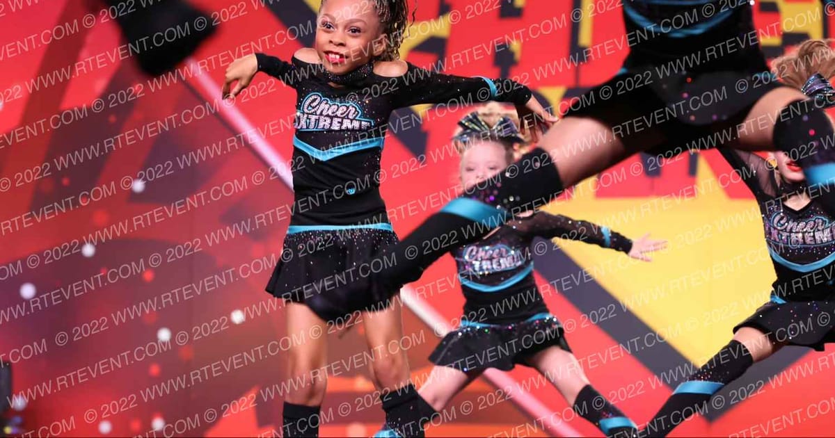 Cheer Extreme - Raleigh Mini Sharks · Nationals