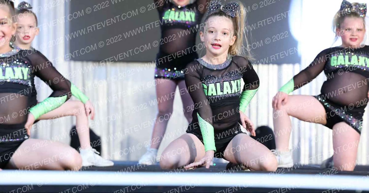 Galaxy Elite Athletics Mini Spacegirls · American Celebration