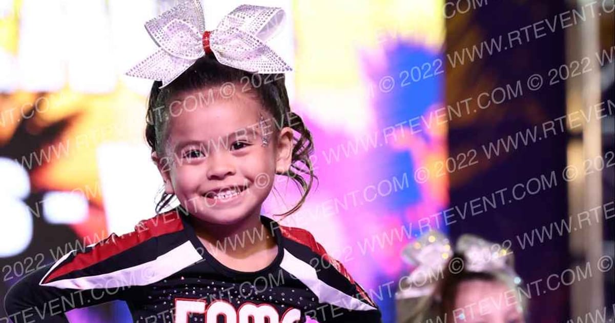 FAME All Stars - VA Beach BEACH BABIES · ACDA Reach the Beach Grand Nationals AllStar DIDII USE