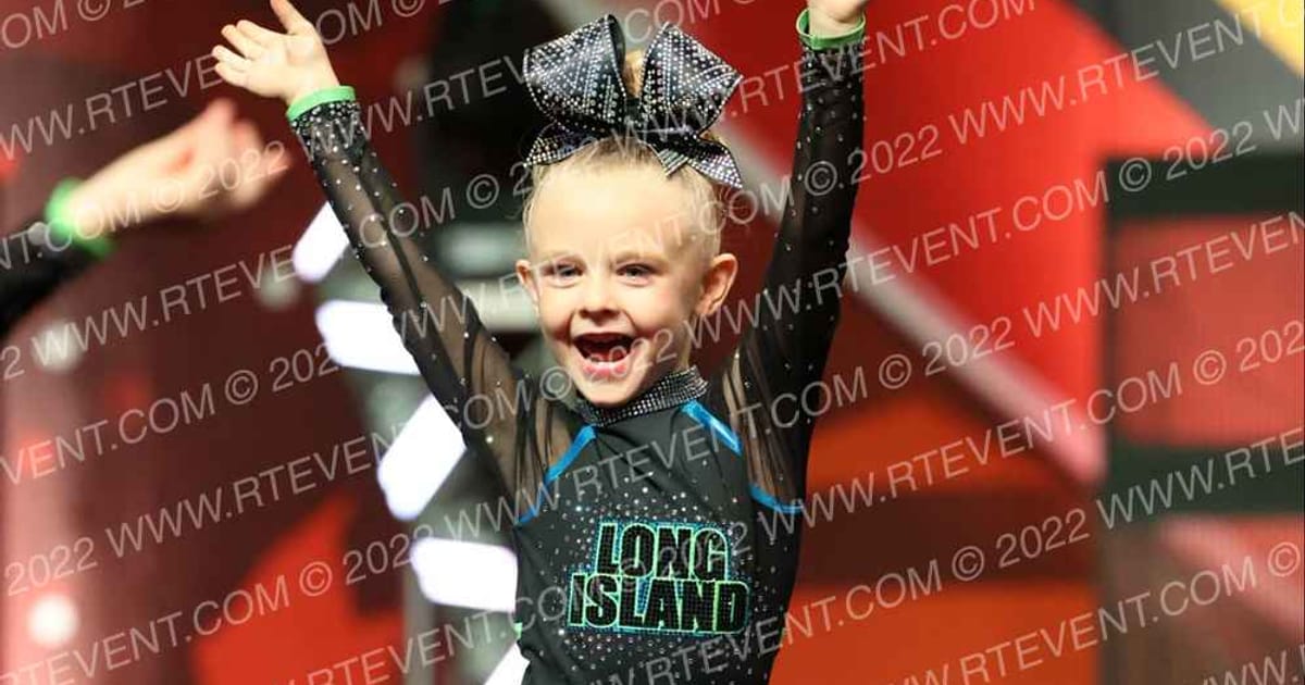Long Island Cheer Dazzle · Nationals