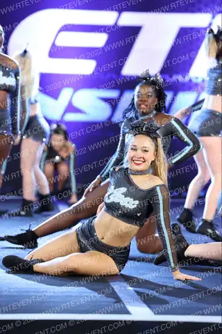 Apex Cheer Black Diamonds
