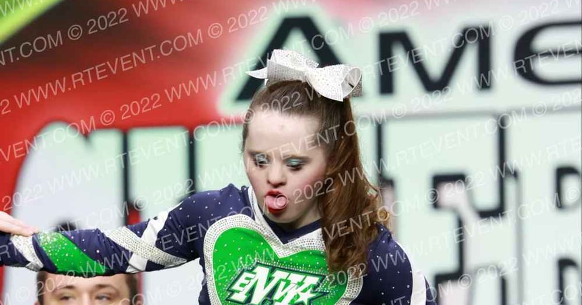 Buffalo Envy All Stars Team Extraordinary · Cheer Power Grand Nationals USE