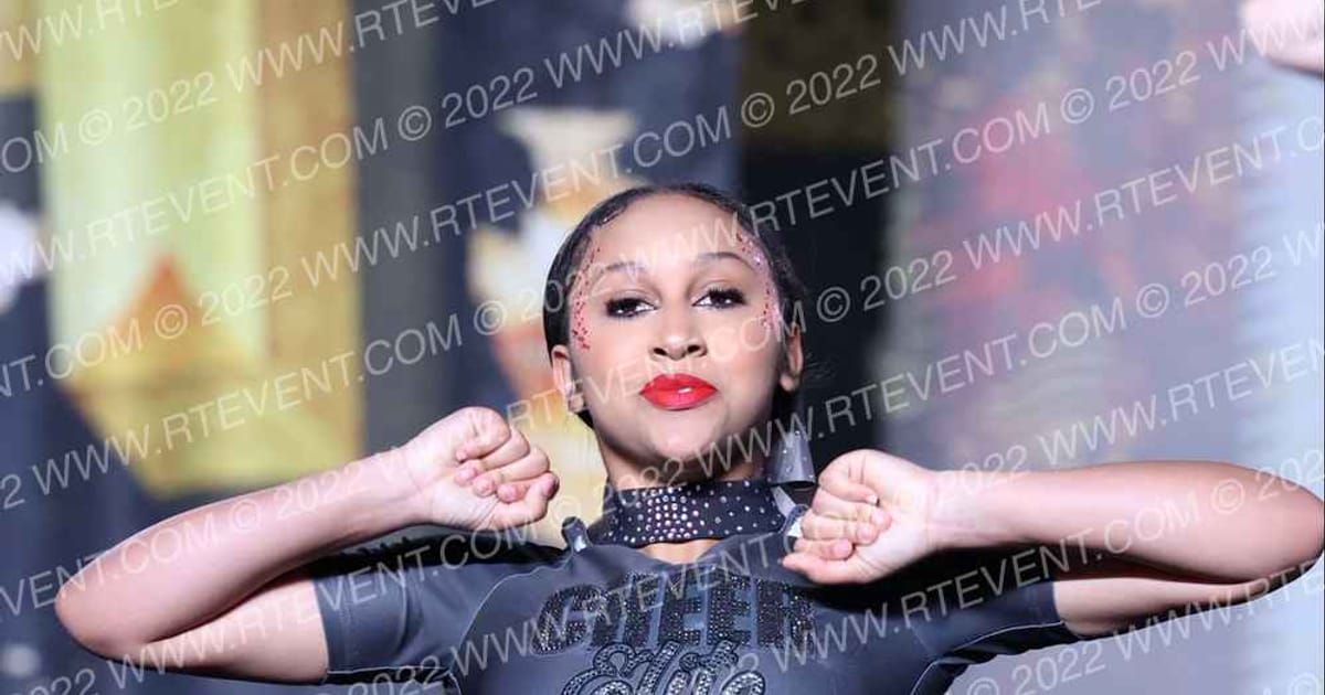 Cheer Elite Allstars White Lie · Gold Rush Charlotte