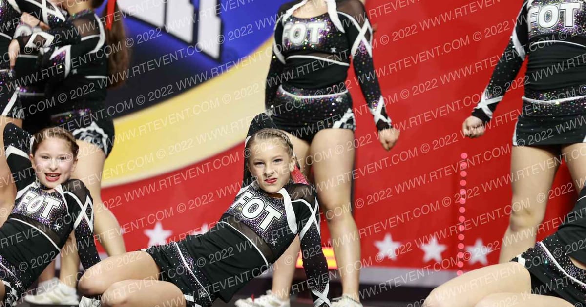 Flipping Out Tumbling Hollywoods · Cheer Power Grand Nationals USE
