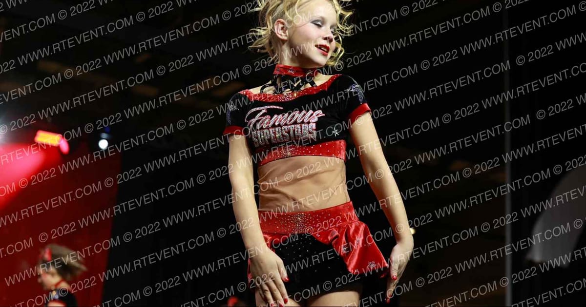 Famous Superstars GOSSIP · Cheer Power Grand Nationals USE