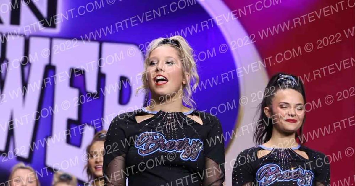 ICE Breezy Babes · Cheer Power Grand Nationals USE