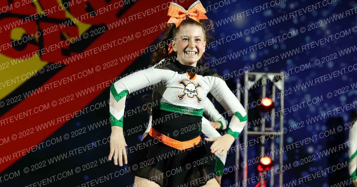 Iowa Elite Cheer - Des Moines Undertakers · Spirit Sports Nationals