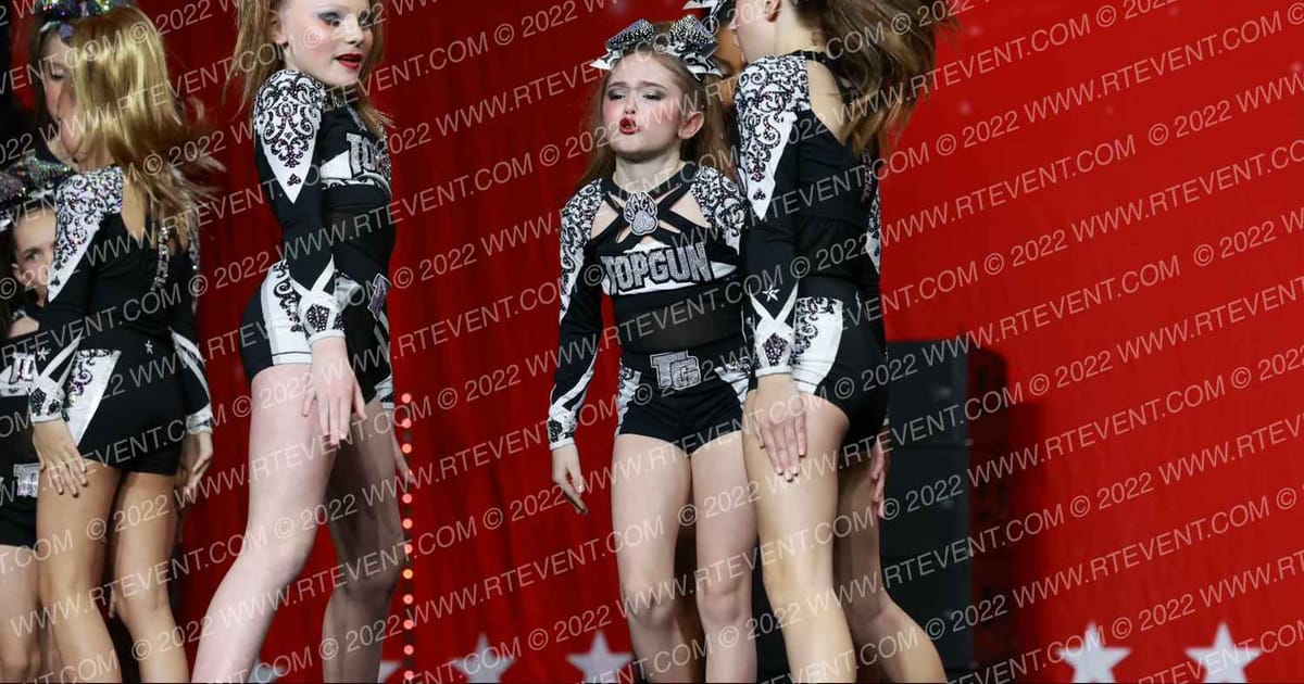 Top Gun All Stars Yinz 2 · Cheer Power Grand Nationals USE