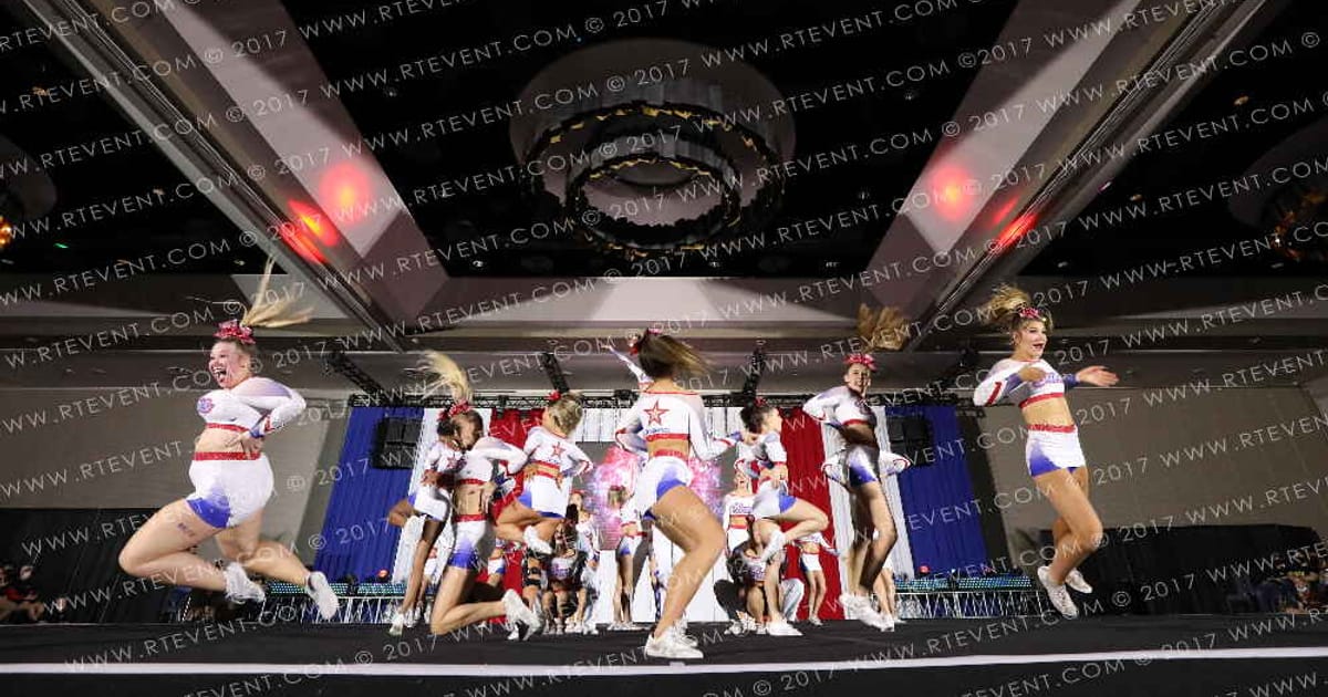 Cheer Central Suns Revolution · Aurora Grand Nationals