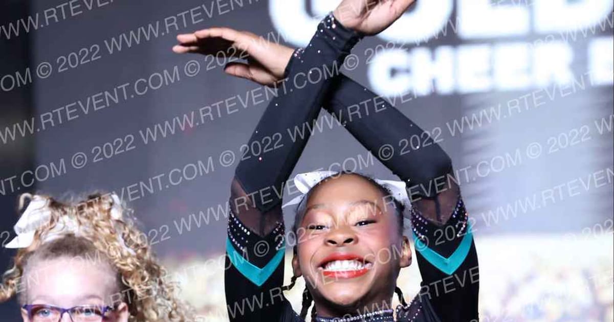 Cheer Extreme- Salem Golden Girls · Gold Rush Charlotte