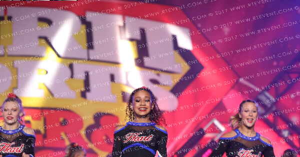 Twist & Shout Edmond Heart · Spirit Sports Palm Springs Grand Nationals