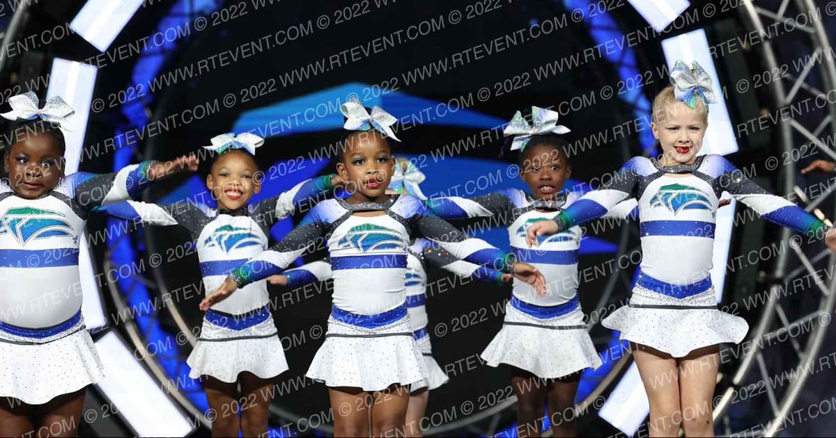 Atlanta Jayhawks BOLTZ Grayson · The Cheer Tour Atlanta