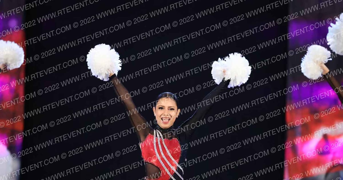 Dance Dynamics Junior Premier Small Pom · Just Dance Houston