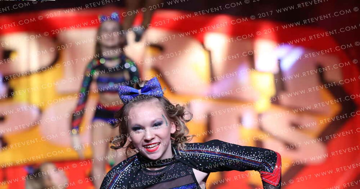 Idaho Cheer Emeralds · Spirit Sports Palm Springs Grand Nationals