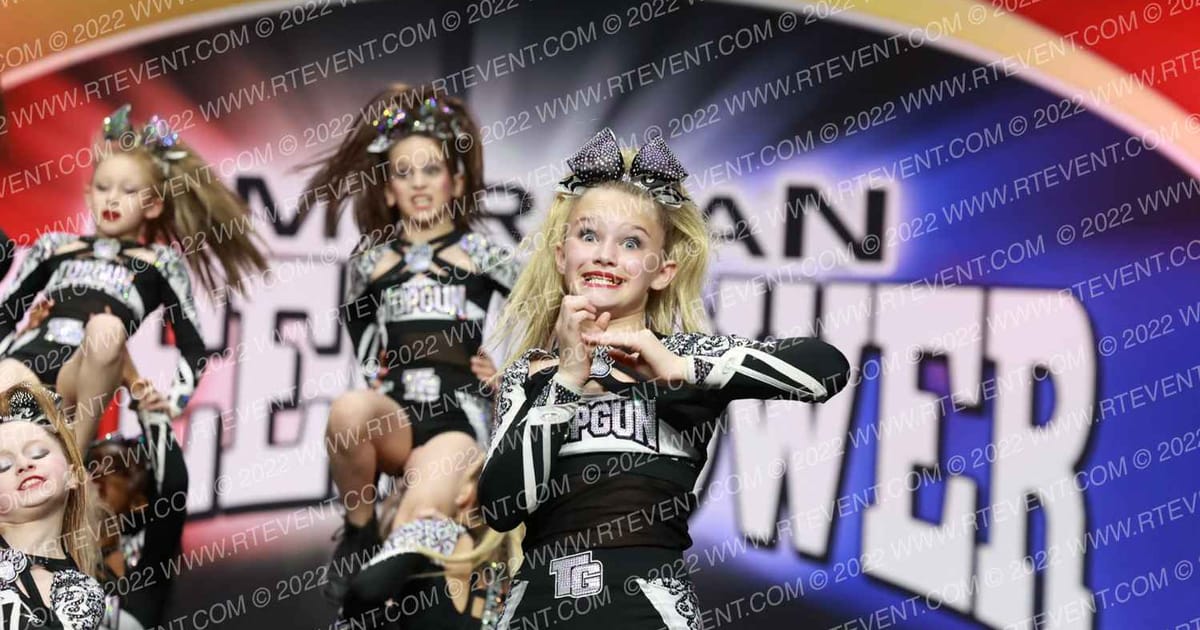 Top Gun All Stars Yinz 2 · Cheer Power Grand Nationals USE