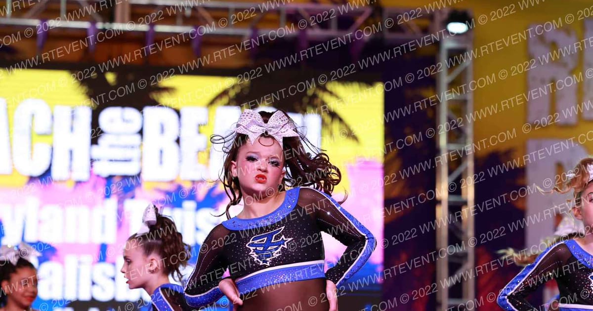 Maryland Twisters Salisbury Glacier Girls · ACDA Reach the Beach Grand Nationals AllStar DIDII USE