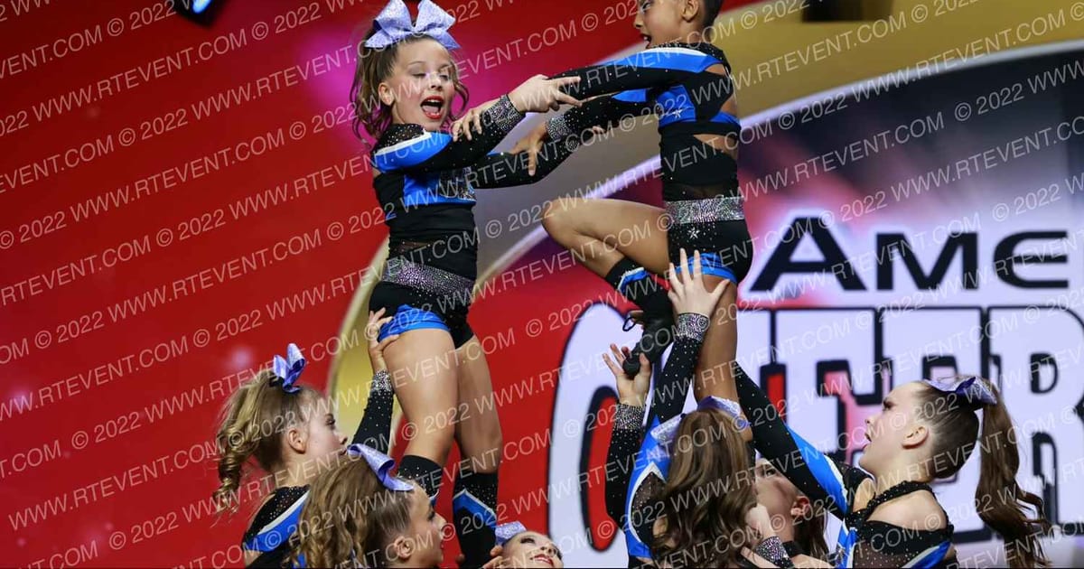 The California All Stars-Las Vegas Shimmer · Cheer Power Grand Nationals USE